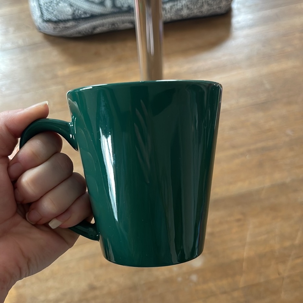 Green mug - Picture 2 of 7